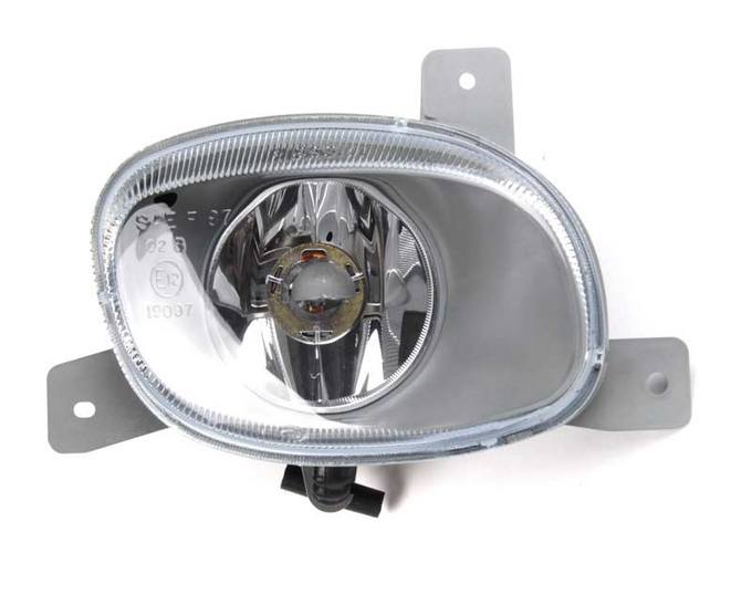 Volvo Foglight Assembly - Passenger Side 8620225